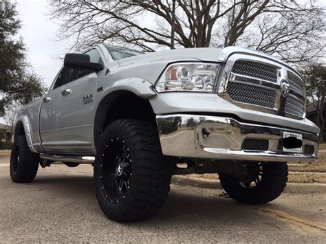 dodge ram 1500 wheel flares.